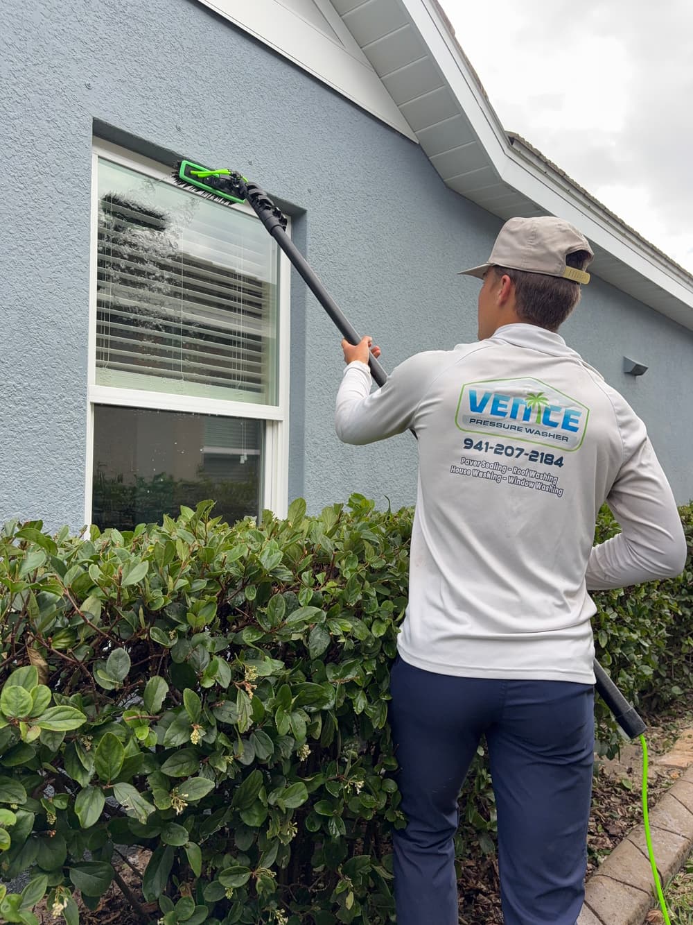 Exterior Window Cleaning image